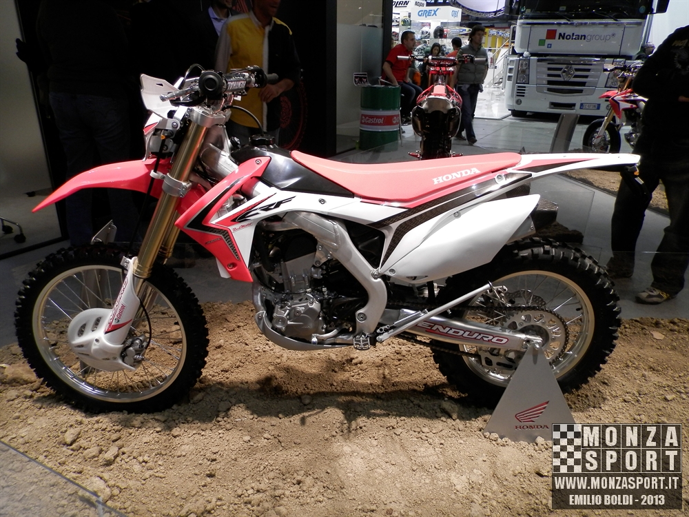 131109_eicma_20131119_1078343839.jpeg