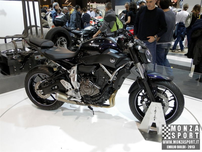 131109_eicma_20131119_1772956837.jpg