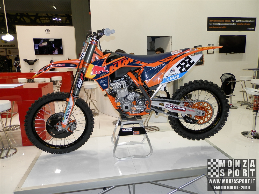 131109_eicma_20131119_1796026555.jpeg