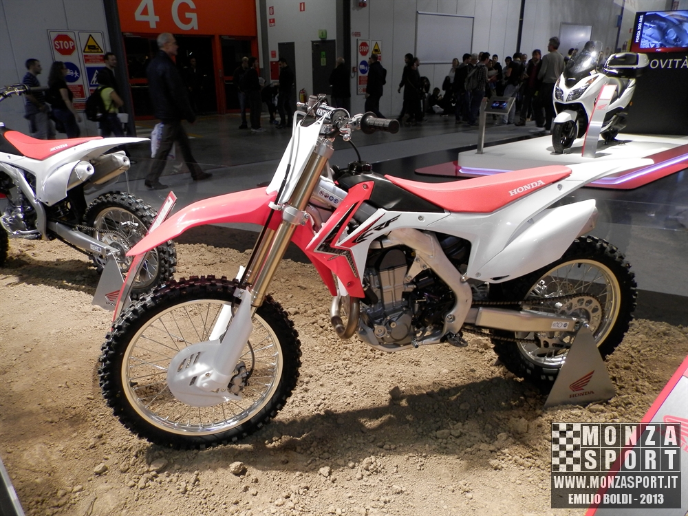 131109_eicma_20131119_2043385869.jpeg