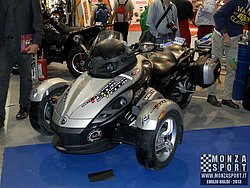 131109_eicma_20131119_1146053331.jpg