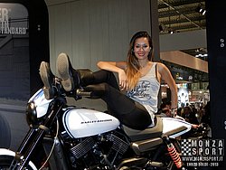 131109_eicma_20131119_1846228514.jpg