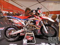 131109_eicma_20131119_1961052600.jpg