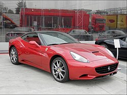 ferrari_challenge_weekend_20140413_1369771396.jpg