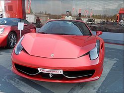 ferrari_challenge_weekend_20140413_1732916475.jpg