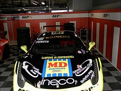 ferrari_challenge_weekend_20140413_1743618377.jpg