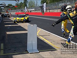 brands_hatch_blancpain_sprint_series_20140521_2078934049.jpg