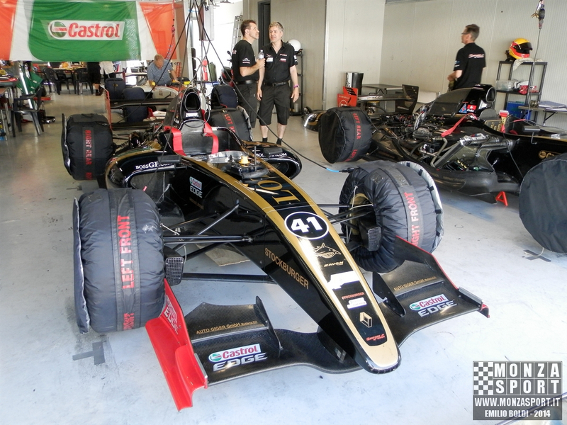 monza_acceleratiom_14_20140625_1696796498.jpg
