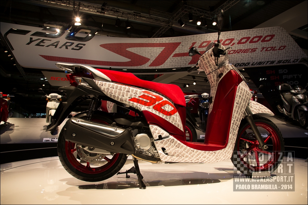 eicma_20141117_1412439220.jpg