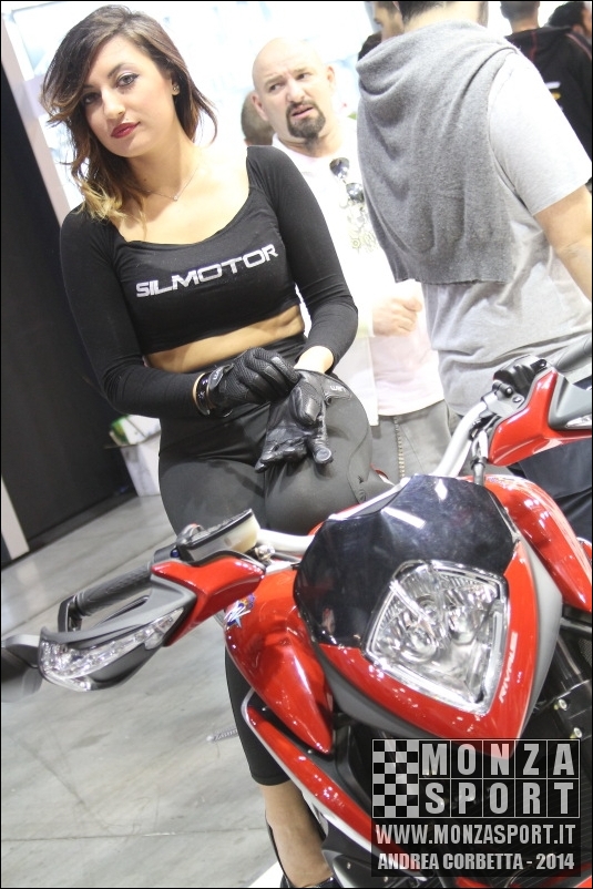 eicma_2014_20141118_1127997190.jpg