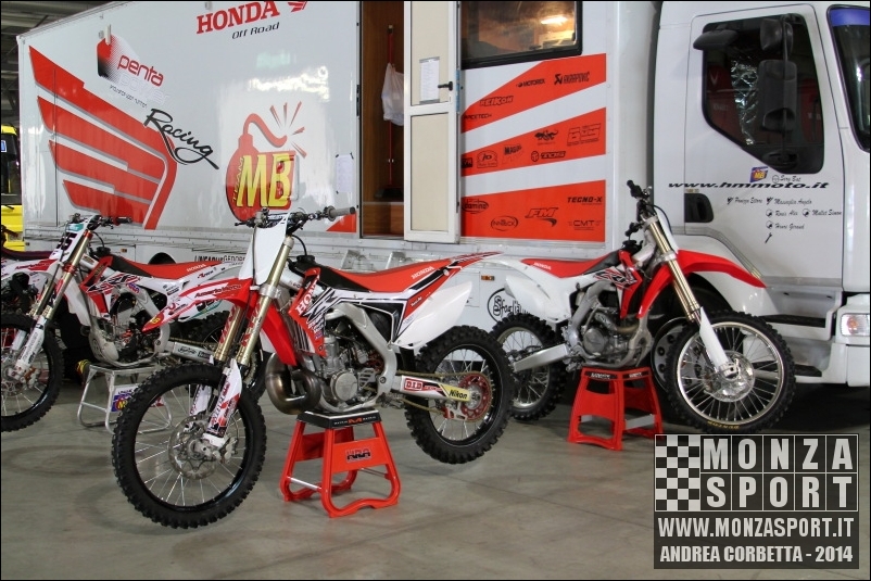 eicma_2014_20141118_1341619272.jpg