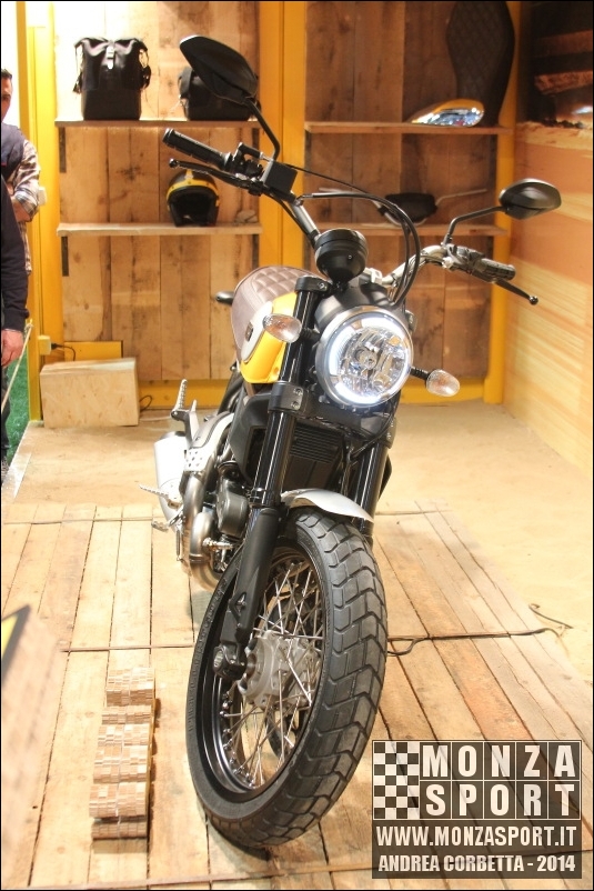 eicma_2014_20141118_1929342238.jpg