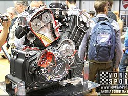 eicma_2014_20141118_1186264130.jpg