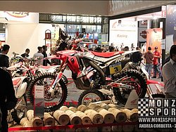 eicma_2014_20141118_1248407803.jpg