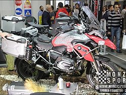 eicma_2014_20141118_1830302944.jpg
