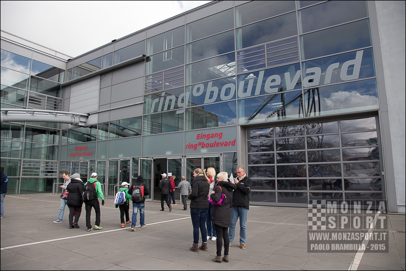 20150920pb_nurburgring_bgtse_13.jpg