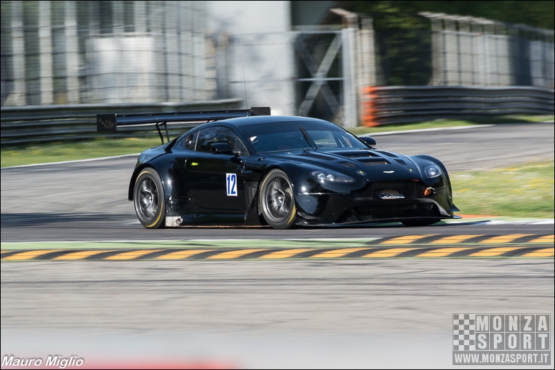 DSC_8025.jpg