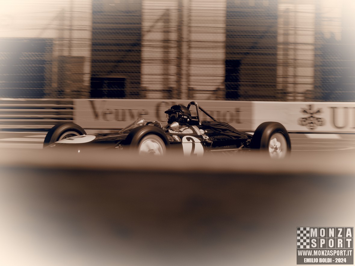 monaco_historic_gp_2024_group_b_13d.jpg