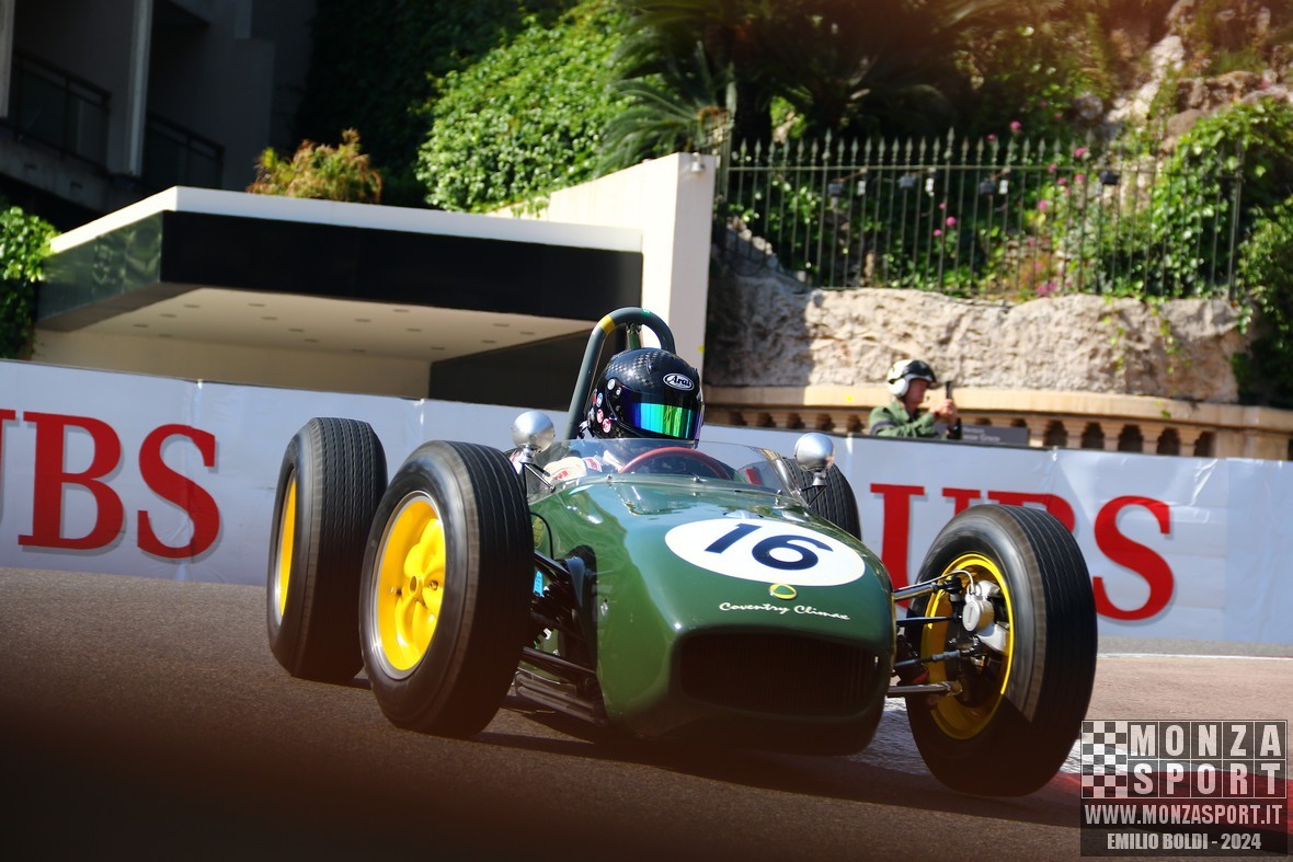 monaco_historic_gp_2024_group_b_32d.jpg