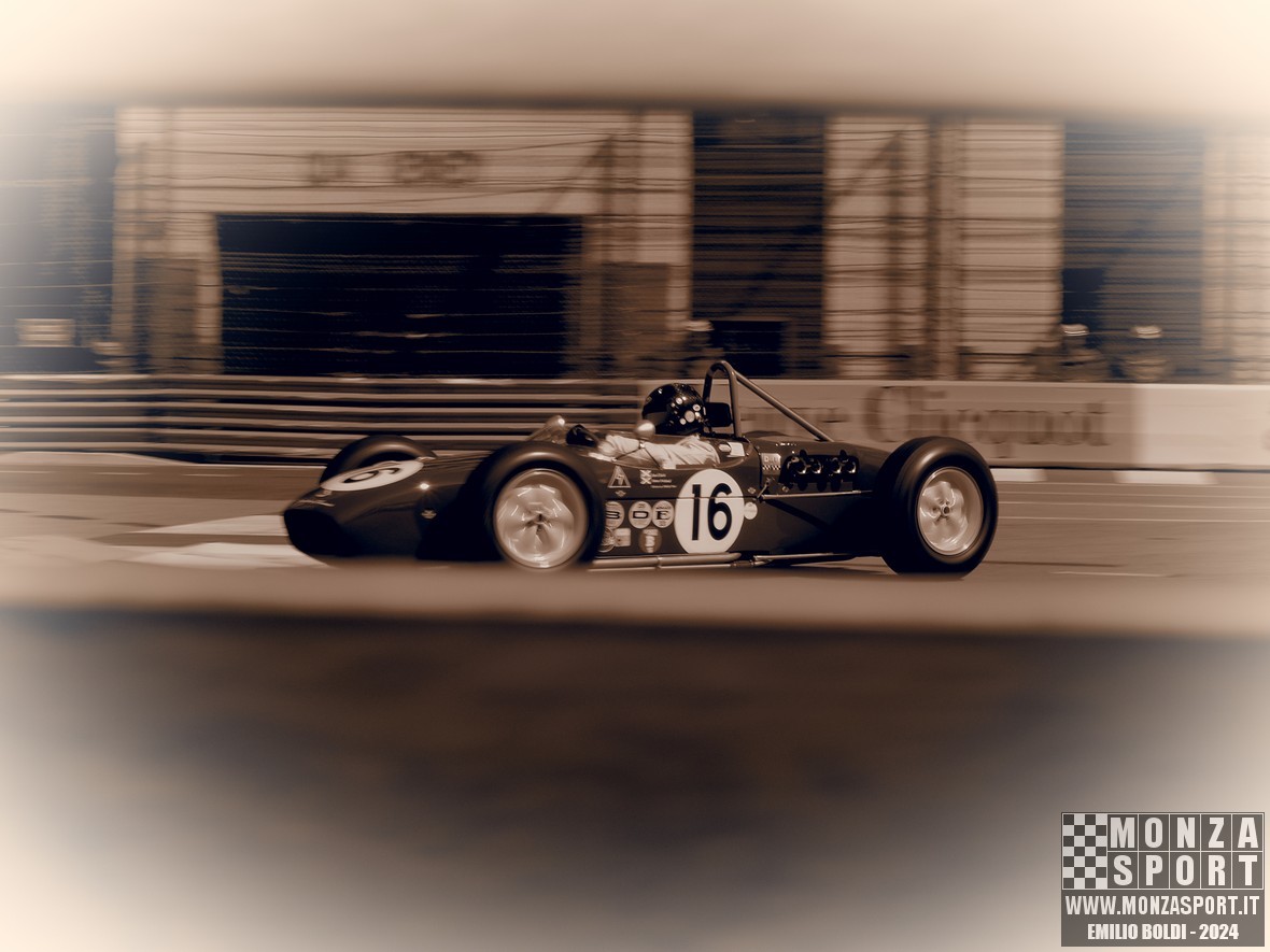 monaco_historic_gp_2024_group_b_9a.jpg