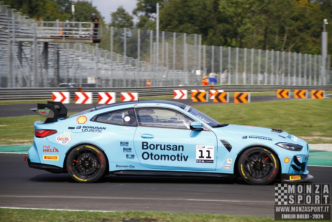 20240912_monza_gt4_13.jpg