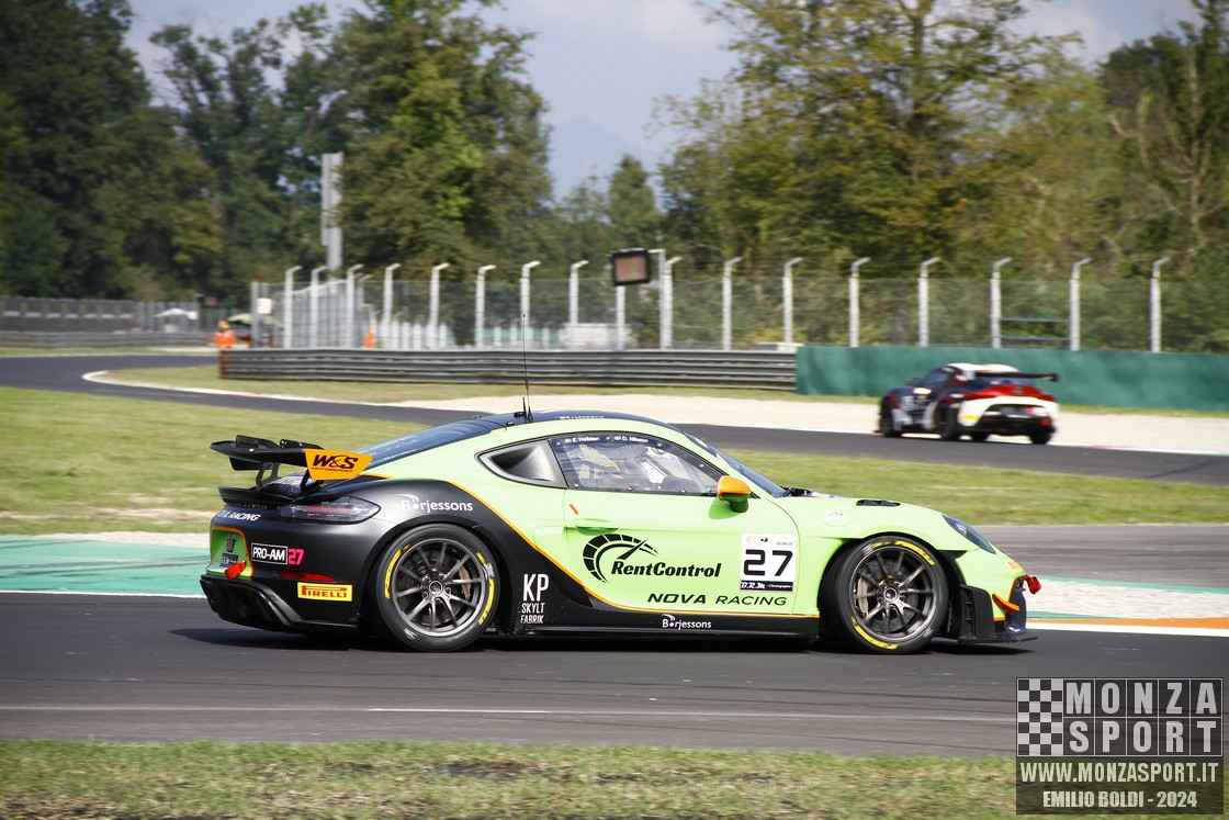 20240912_monza_gt4_14.jpg