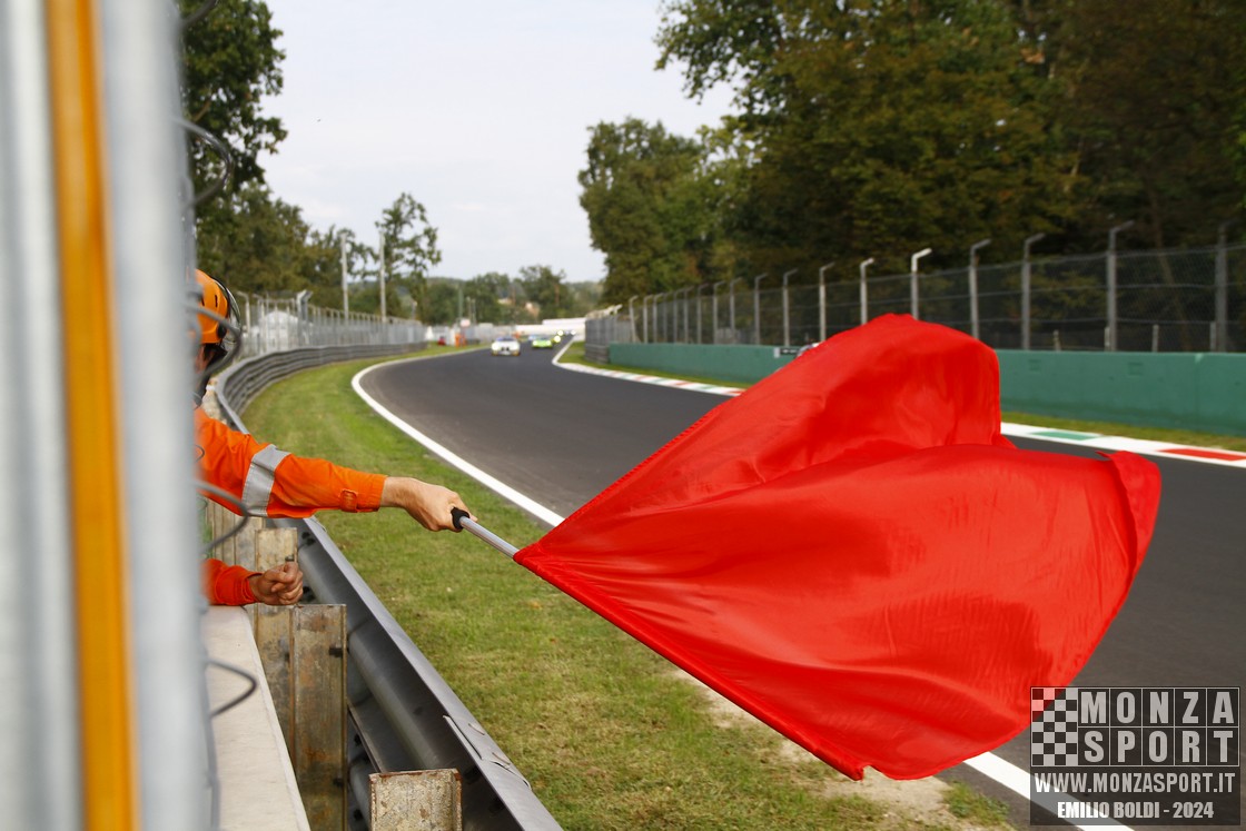 20240912_monza_gt4_4.jpg