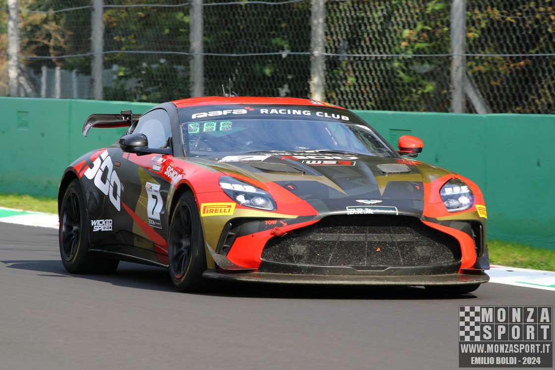20240912_monza_gt4_41a.jpg