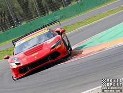 20250330_ferrari_challenge_monza_12.jpg