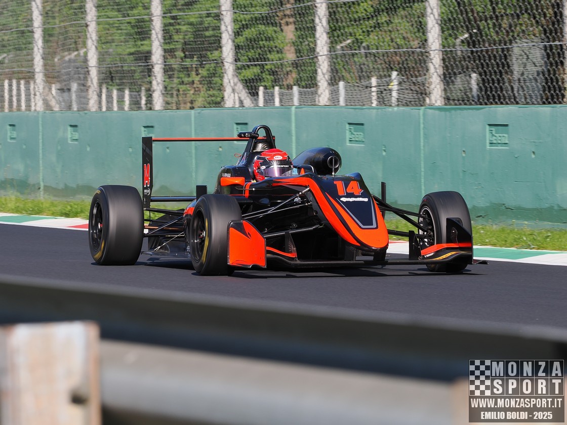 250413_monza_formula2000_topjet_15.jpg