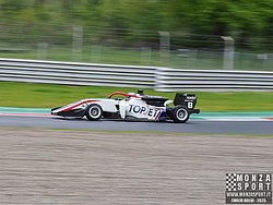 250413_monza_formula2000_topjet_5a.jpg