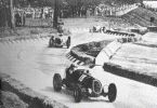 Autodromo di Monza: 1922. La tribuna sul rettifilo della partenza.